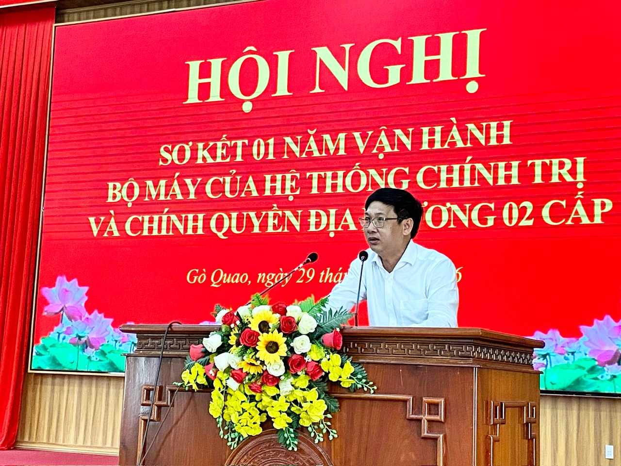 Đồng chí Hồ Minh Hải – Bí thư Đảng ủy xã phát biểu chỉ đạo hội nghị